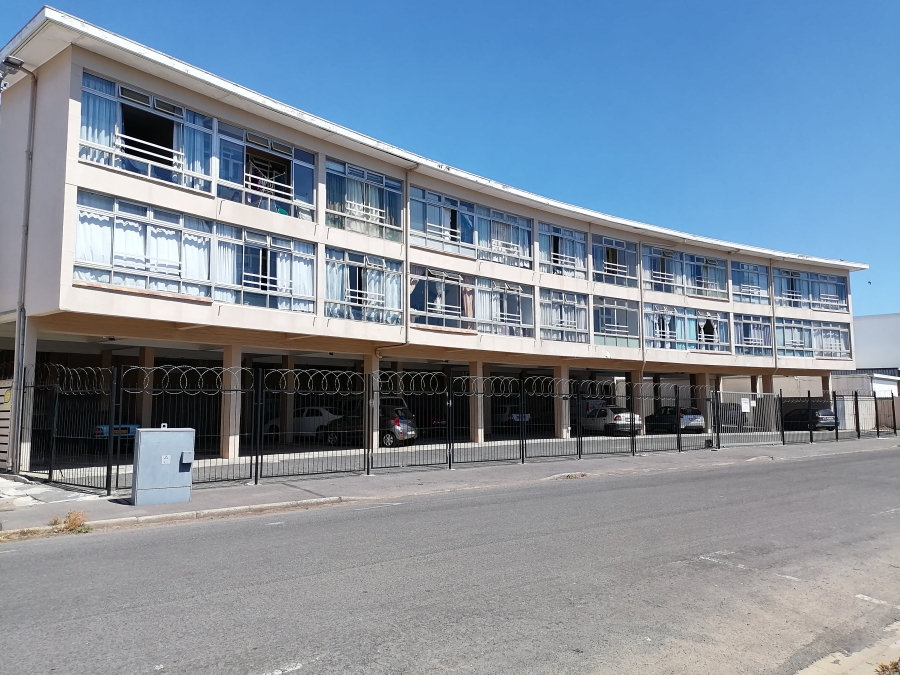 2 Bedroom Property for Sale in Strand Central Western Cape